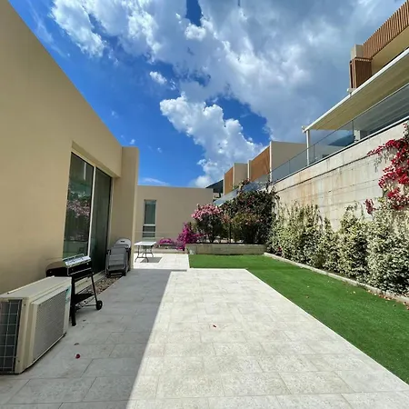 Pax Villa, Coast Himare